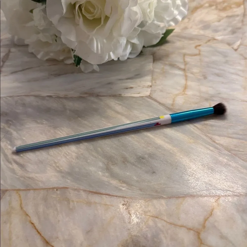Tarte Eyeshadow Blending Brush Teal Metallic Ferrule Striped Handle